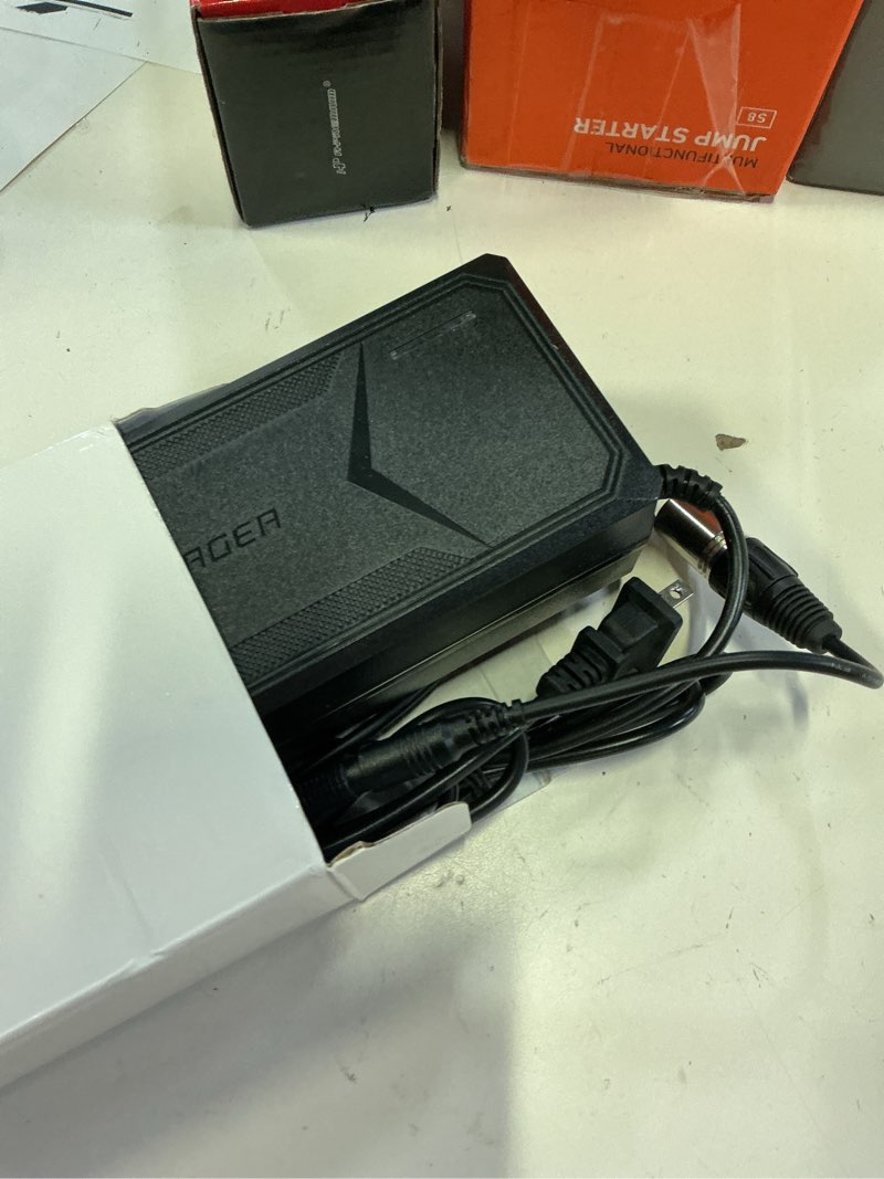 Condition photo showing Good Condition for 84v 3a 3-pin xlr charger (3 plugs universal) for scooters and more 72v(20s) 12ah 20ah 30ah lithium battery - 3 plugs universal dc/xlr or cannon/iec plug
