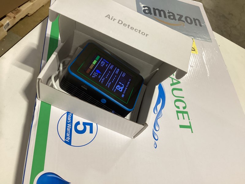 5-in-1 air quality monitor, professional air quality detector with co2 monitor/formaldehyde/tvoc/tem