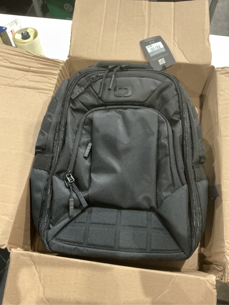 ogio renegade dna backpack (black) renegade dna black