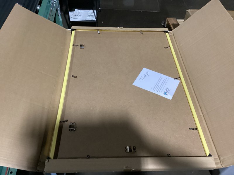 Condition photo showing Good Condition for LaVie Home 20x30 Picture Frame for Wall Display, 20x30 Gold Picture Frame with HD Plexiglas, 20 x 30 Poster Frame 1 Pack, Display Frame for Vertical or Horizontal, Classic Collection Gold 20x30 1