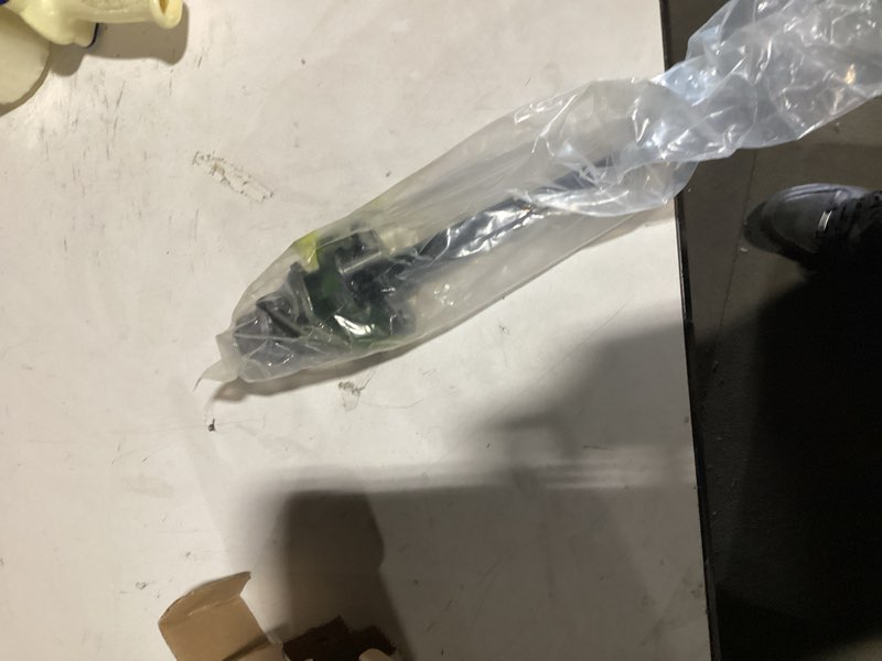 Condition photo showing Good Condition for Gledewen Intermediate Steering Shaft, Compatible with Toyota Tacoma 2005-2015 2.7 4.0 L V6, Replaces 45220-04010, 4522004010, 425-602, Durable Steering Column Shaft intermediate shaft Black