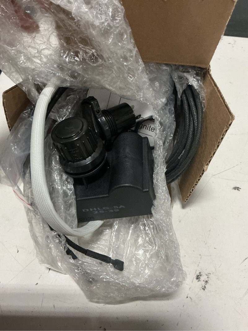 Condition photo showing Good Condition for uniflasy 5-outlet electronic grill igniter kit compatible with char-broil | for surefire systems, 8678636p06/g511-0055-w1/g515-0030-w2, 8 wires, 2 buttons, supports 4 burners plus side burner black