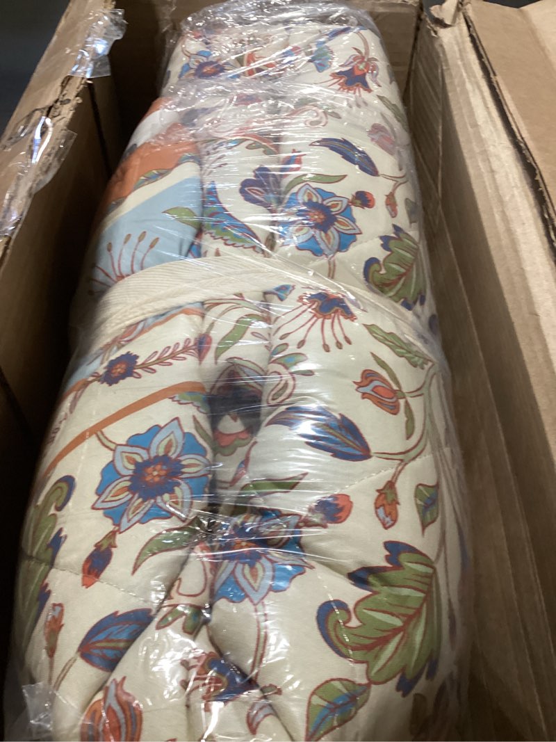 Condition photo showing Good Condition for great bay home floral cotton quilt set - 3-piece king/california king size spring boho bedding set - lightweight, all-season, reversible bedspread (regal garden - ivory) king / cal king regal garden - ivory