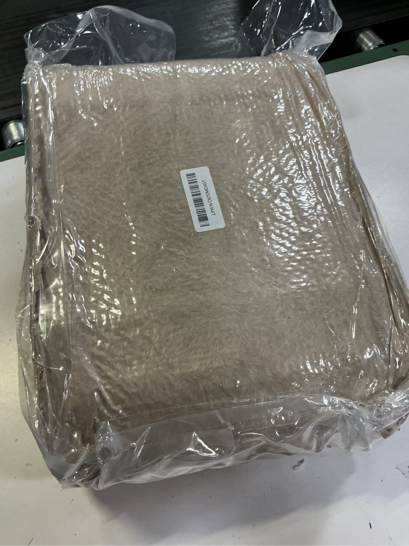 Condition photo showing New/Like New for beige shag area rug bedroom: 8x10 shag fluffy area rugs for living room- plush beige rugs for bedroom- large fuzzy soft modern rugs for kids room, 8x10 feet beige 8' x 10' (rectangular)