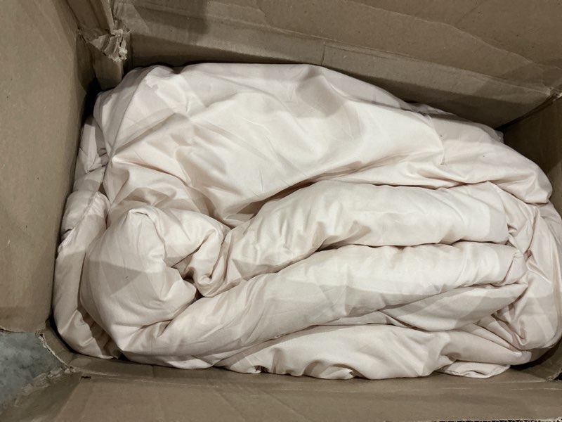 tan comforter unknown size