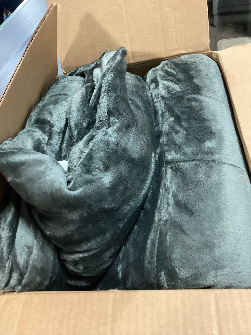 Condition photo showing Good Condition for yiyea faux fur comforter set king size, luxury ultra soft fuzzy comforter, fluffy plush velvet bedding comforter sets for fall winter, cozy warmth, no shedding, 3pc, dark grey