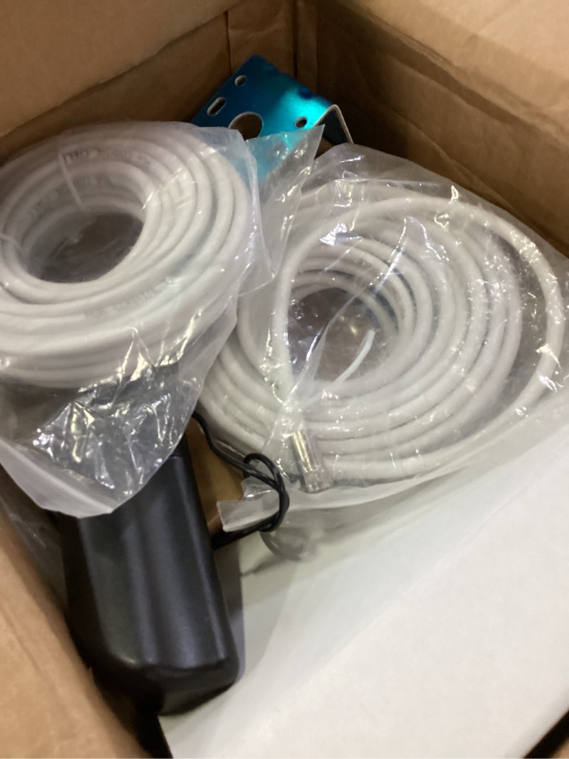 Condition photo showing Good Condition for weboost home room (472120r) factory refurbished cell phone signal booster kit | up to 1,500 sq ft | all us carriers - verizon, at&t, t-mobile & more | 1 year manufacturer warranty