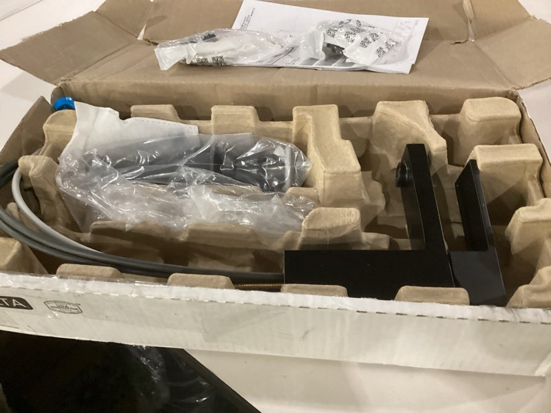 Condition photo showing As Is for delta 567lf-gpm-pp modern 1.0 gpm single hole bathroom faucet - black