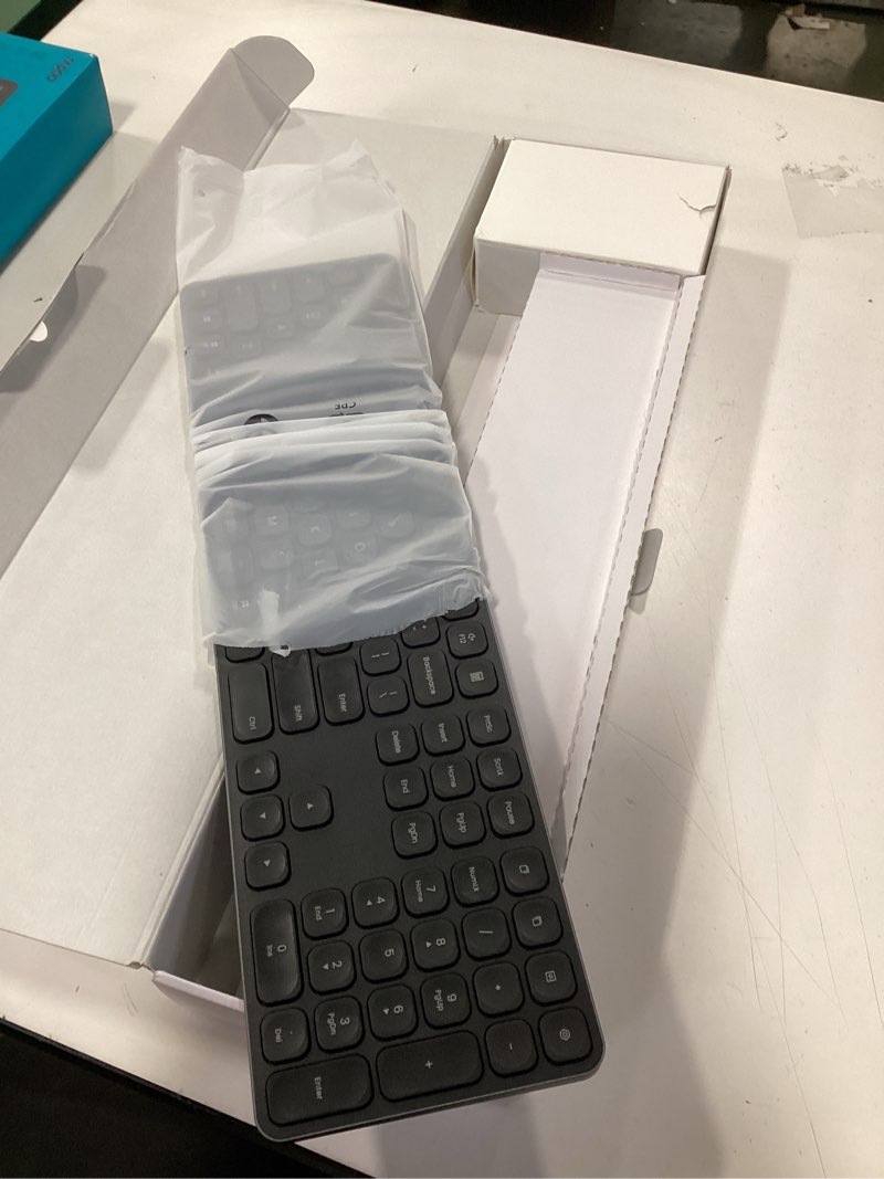 Condition photo showing Good Condition for Rapoo 9560M Wireless Keyboard and Mouse Combo, Blade-Series E9550L 110-Key Ultra-Thin Keyboard and MT760SE Wireless Mouse, Support 4 Devices, Quiet, USB-C, Rechargeable, for Windows/Mac/Linux/Chrome Black 9560M