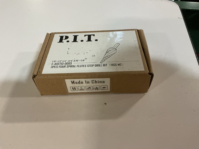https://lotting-media.assets.bidfta.com/lotting_edfed228-80f9-40b1-965c-def7f15a5404