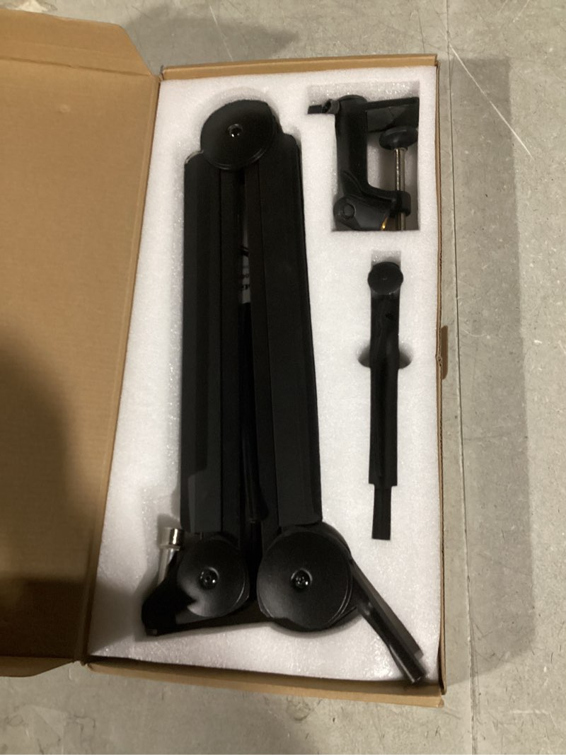 Condition photo showing Good Condition for InnoGear Mic Boom Arm Microphone Stand Cable Management for Blue Yeti FIFINE AM8 K669B HyperX QuadCast S SoloCast AT2020 Shure SM7B MV7 and Other Microphone Black Standard Clamp