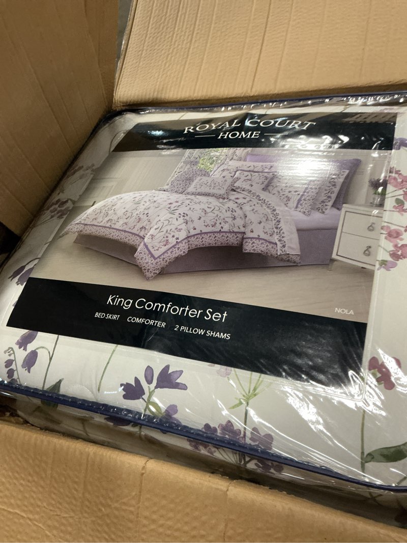 Condition photo showing Good Condition for nola king 4pc. comforter set king lilac