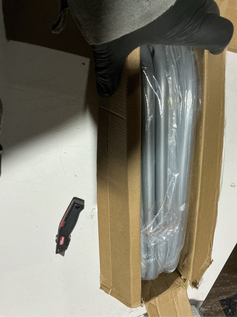 Condition photo showing Good Condition for STORAGE MANIAC Commercial Laundry Hamper with Heavy Duty Steel Frame, 160 L Industrial Laundry Basket Cart with Wheels for Hotel, Home, Laundry Room, 17.72''L x 17.72''W x 30.91''H, Medium Beige Beige Medium