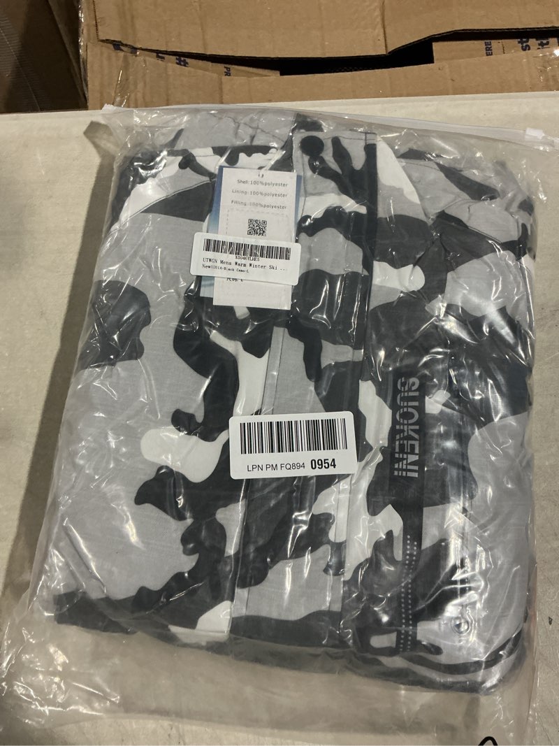 Condition photo showing Good Condition for men's ski jacket winter warm snow coat waterproof windbreaker hooded work outerwear snowboarding jackets large black camo