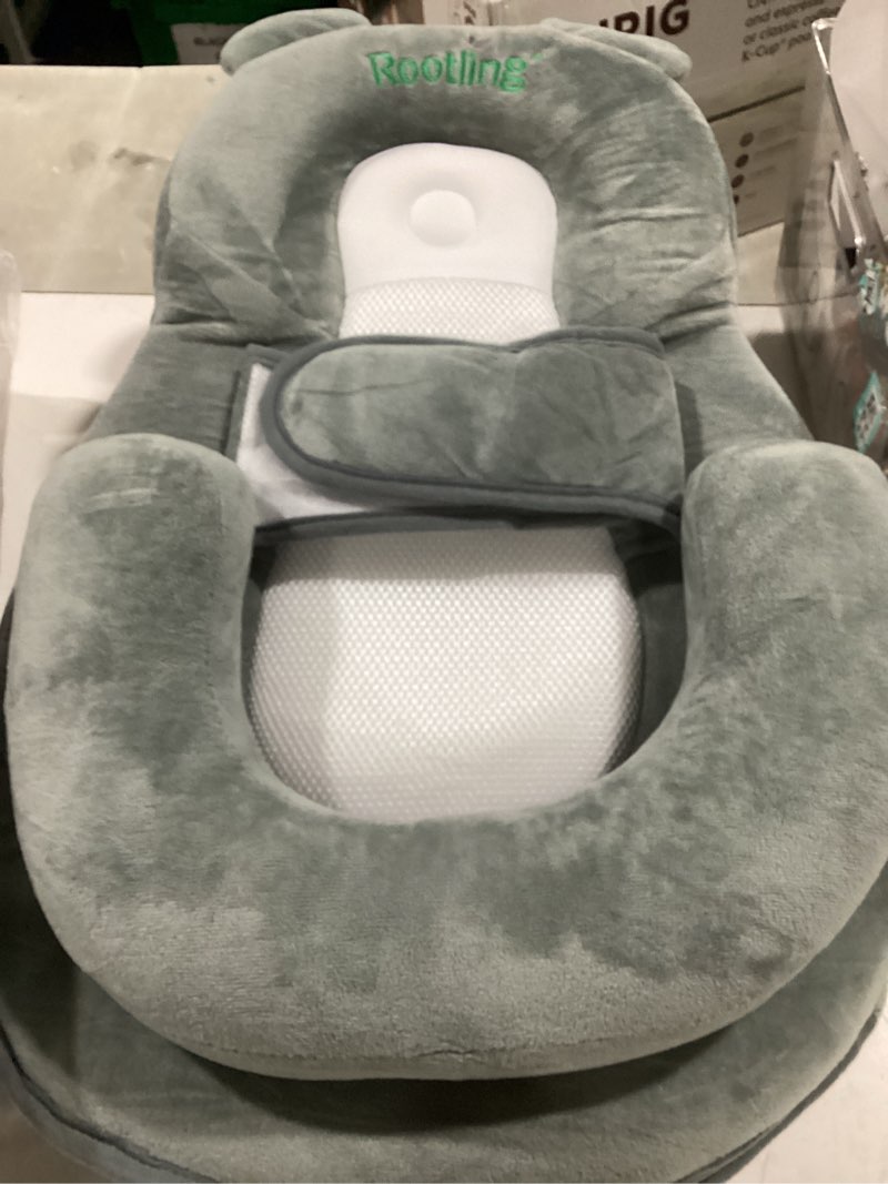 Condition photo showing Good Condition for (gray, small)