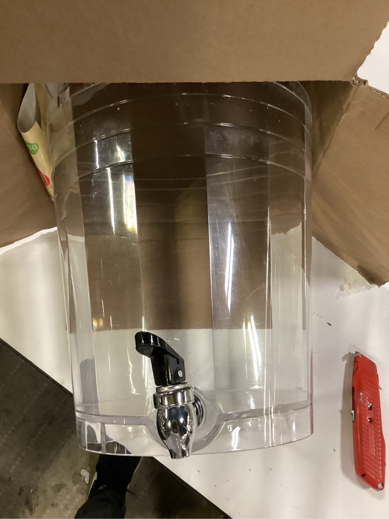 Condition photo showing Good Condition for CreativeWare Bark Beverage Dispenser, 2.5 Gallon, Clear, (Pack of 1)