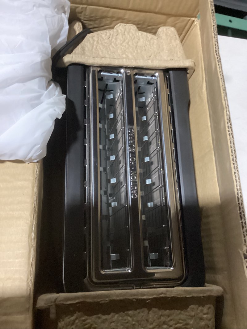 Condition photo showing Good Condition for Elite Gourmet ECT-3100 Long Slot 4 Slice Toaster, Reheat, 6 Toast Settings, Defrost, Cancel Functions, Built-in Warming Rack, Extra Wide Slots for Bagels & Waffles, Stainless Steel & Black 4 Slice Matte Black