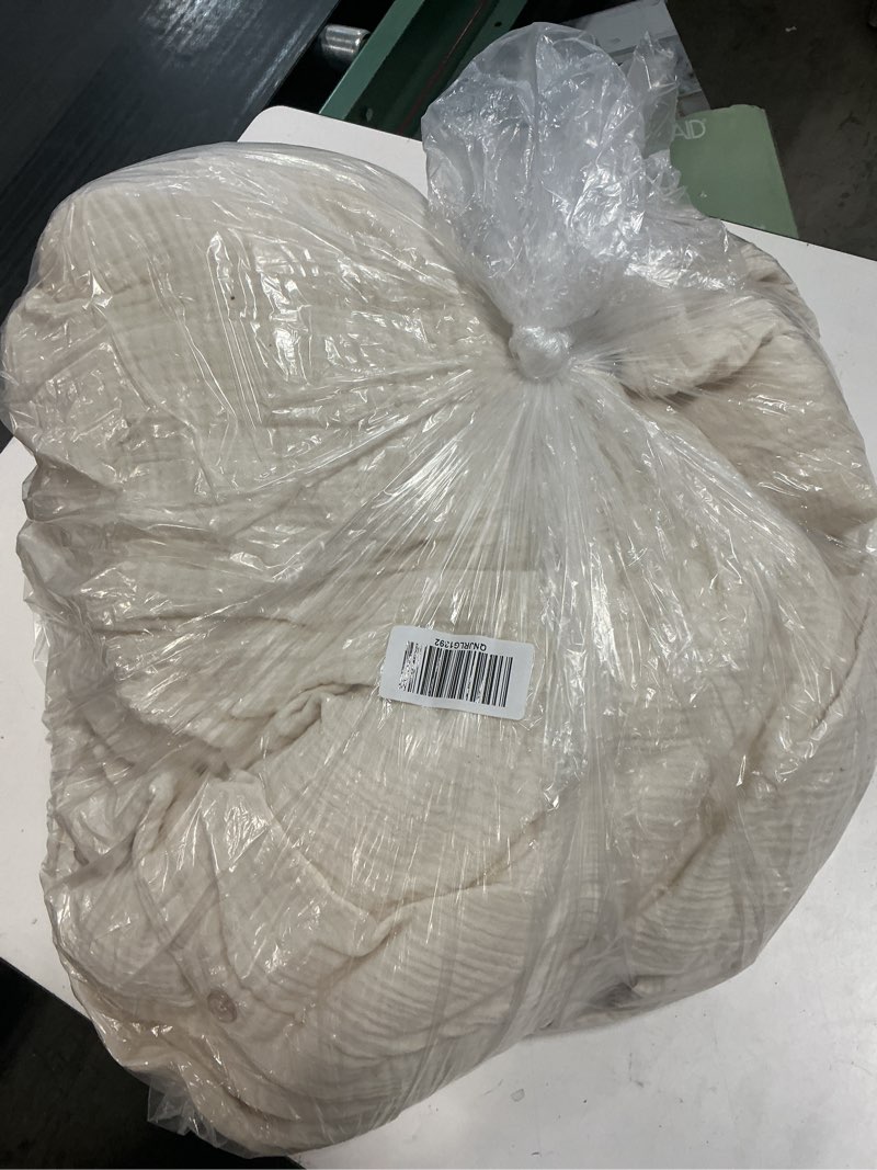 Condition photo showing As Is for organic cotton gauze duvet cover set, king/cal king, undyed