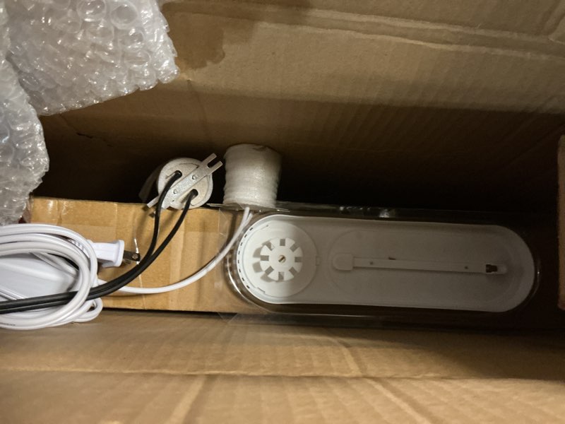 Condition photo showing Good Condition for Large Wooden Chicken Brooder Box with Bulb Set and Thermometer - Brooder Box for Chicks Indoor Accommodates Up to 12 Chicks - Ideal for Chickens, Ducks, Quails, Hamsters, and Lizards?32x16x16 Inches?