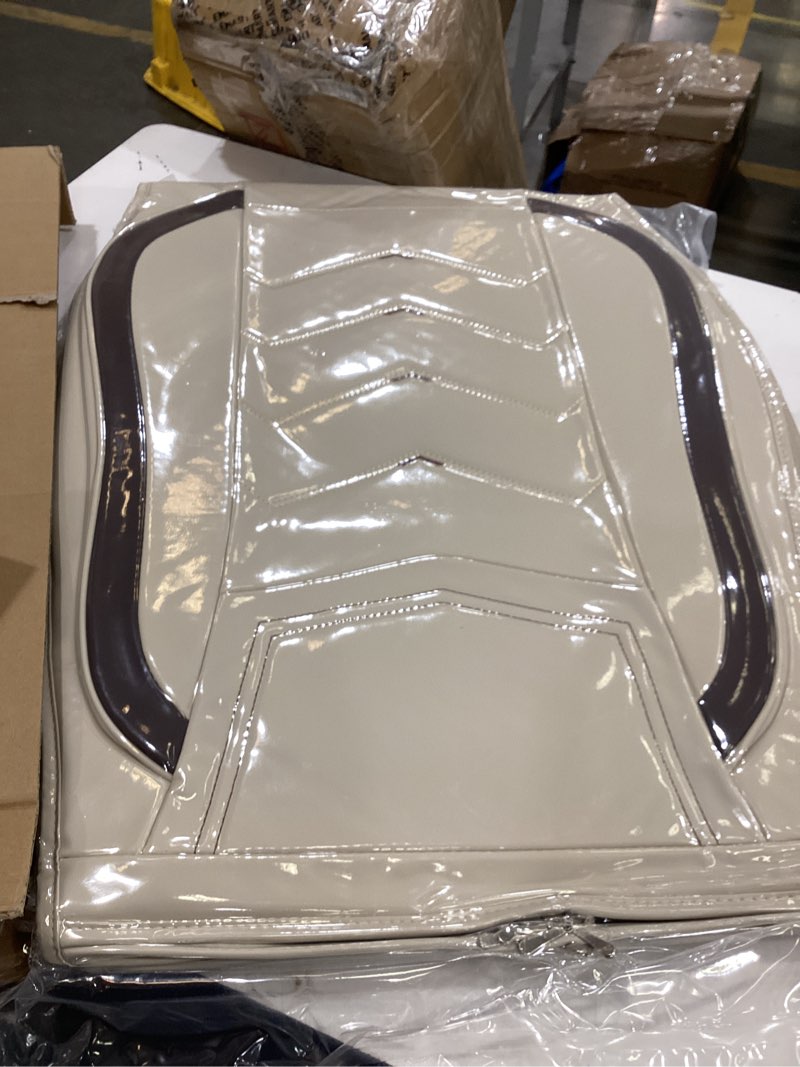 Condition photo showing Good Condition for coverado car seat covers