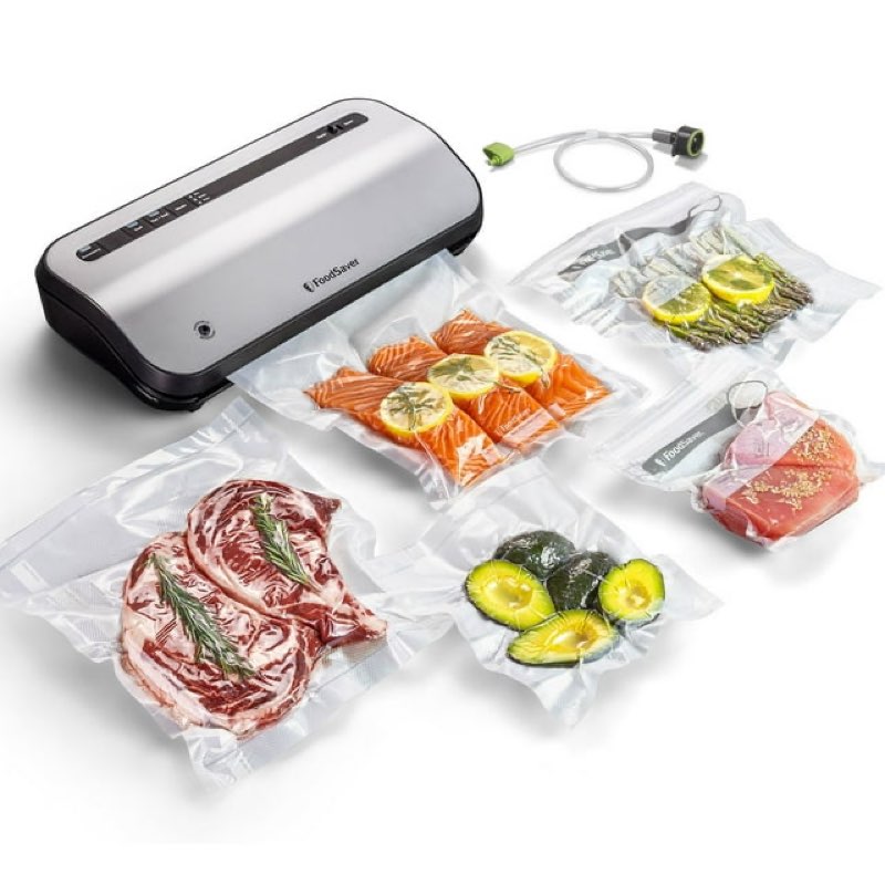 foodsaver 14-piece starter kit with vacuum seal roll and bags