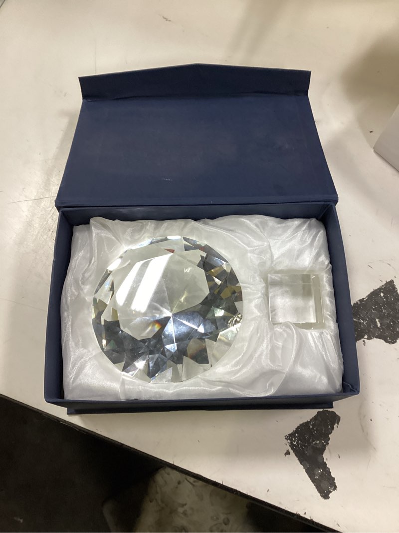 Condition photo showing New/Like New for amlong crystal 120mm 5" crystal diamond jewel paperweight with gift box