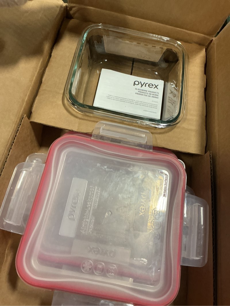 Condition photo showing Good Condition for Pyrex Freshlock (5-Pack, 4 Cup) Glass Food Storage Containers Set, Airtight & Leakproof Locking Lids BPA-Free, Meal Prep Containers Set, Freezer Dishwasher Microwave Safe 5 Pack (4-Cup)