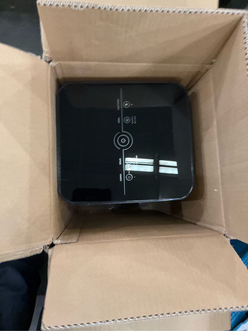 Condition photo showing Good Condition for Medify MA-40 Air Purifier with True HEPA H13 Filter | 1,793 ft² Coverage in 1hr for Smoke, Wildfires, Odors, Pollen, Pets | Removal to 0.1 Microns | White, 1-Pack White Medium Room -1 Pack