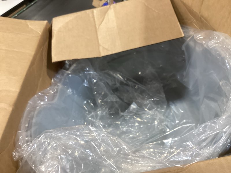 Condition photo showing Good Condition for petphabet jumbo hooded cat litter box, extra large gray