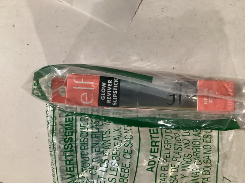 Condition photo showing New/Like New for e.l.f. Glow Reviver Slipstick, Tinted Lip Oil Stick, Non-Sticky & Hydrating For A Soft-Shine Finish, Vegan & Cruelty-Free, Pink-Me Energy Pink-Me Energy 0.11 Ounce (Pack of 1)