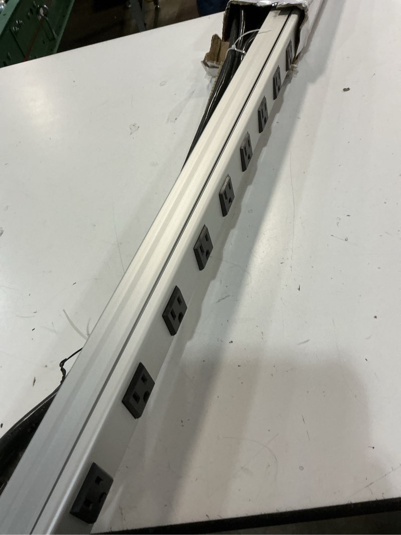 Condition photo showing Good Condition for 20 outlet heavy duty metal socket power strip,15-foot long extension cord with circuit breaker. mounting brackets included,workshop/industrial use,etl certified 20 outlets