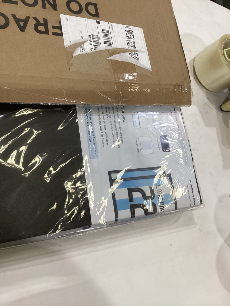 Condition photo showing Good Condition for Display frame