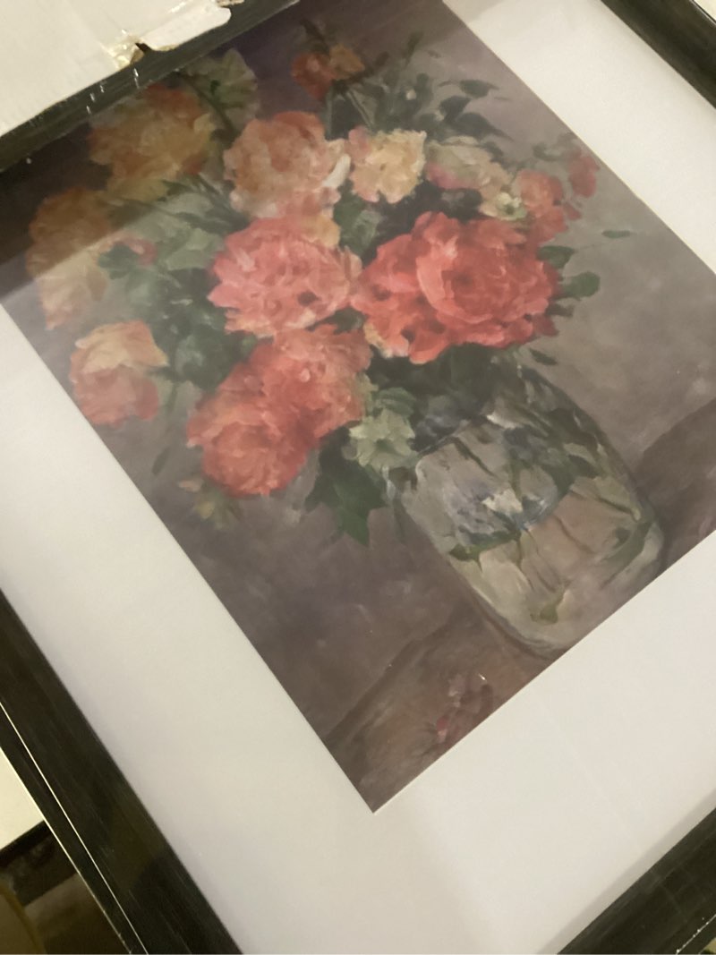 Condition photo showing New/Like New for Vittanly 16x20 Picture Frames Set of 2, Ornate Vintage Photo Frame for Wall Mount, Display 11x14 Pictures with Mat or 16x20 without Mat, Distressed Black