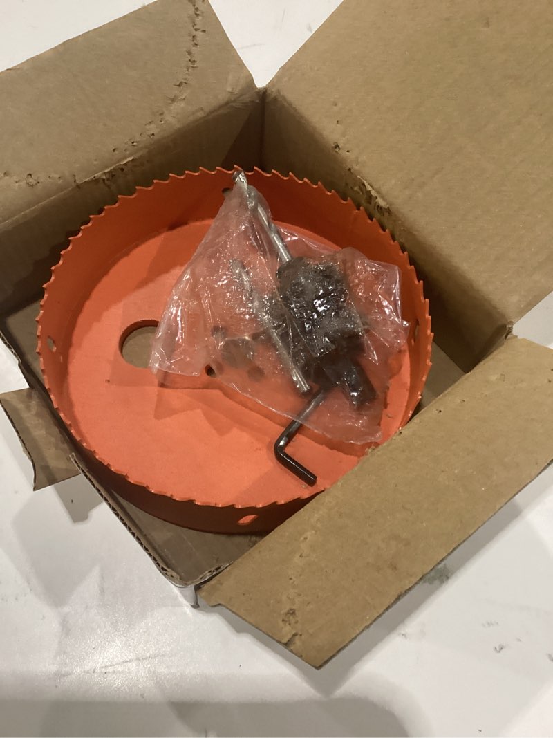 Condition photo showing New/Like New for 6 inch hole saw with arbor for metal wood and plastic cutting, 152mm bi-metal hole cutter for different project with smooth and flat drilling edge, fast chip removal, handy hole saw kit set