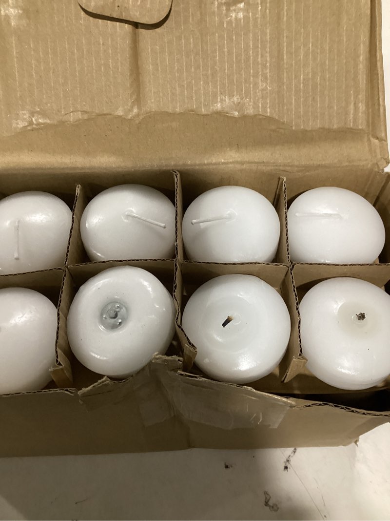 Condition photo showing Good Condition for 50 floating candles, smoke-free and odorless, burning continuously for 5-6 hours, white, 2-inch floating candles, suitable for valentine's day, weddings, holidays, home decoration…… white6-50-2inch