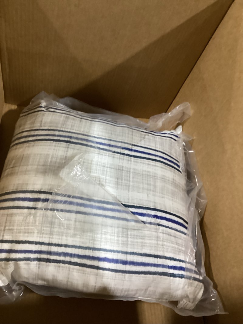 Condition photo showing Good Condition for americanflat 16x16 throw pillow with sewn-in insert - all-in-one decorative pillows - no cover needed - soft and durable cushion for bed or sofa - polyester - navy blue and white 16x16 navy blue and white