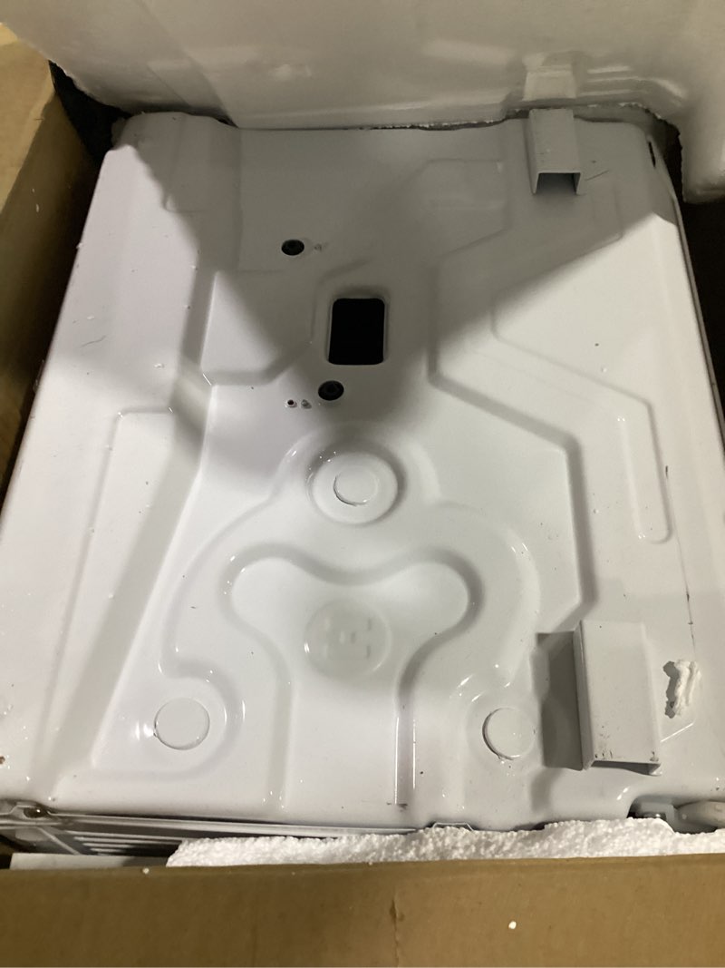 Condition photo showing New/Like New for ge window air conditioner unit, 5,000 btu for small rooms up to 150 sq ft. with manual adjustable fan and cooling settings, perfect for small bedroom or living room, easy install kit included, white new 5,000 btu mechanical controls white