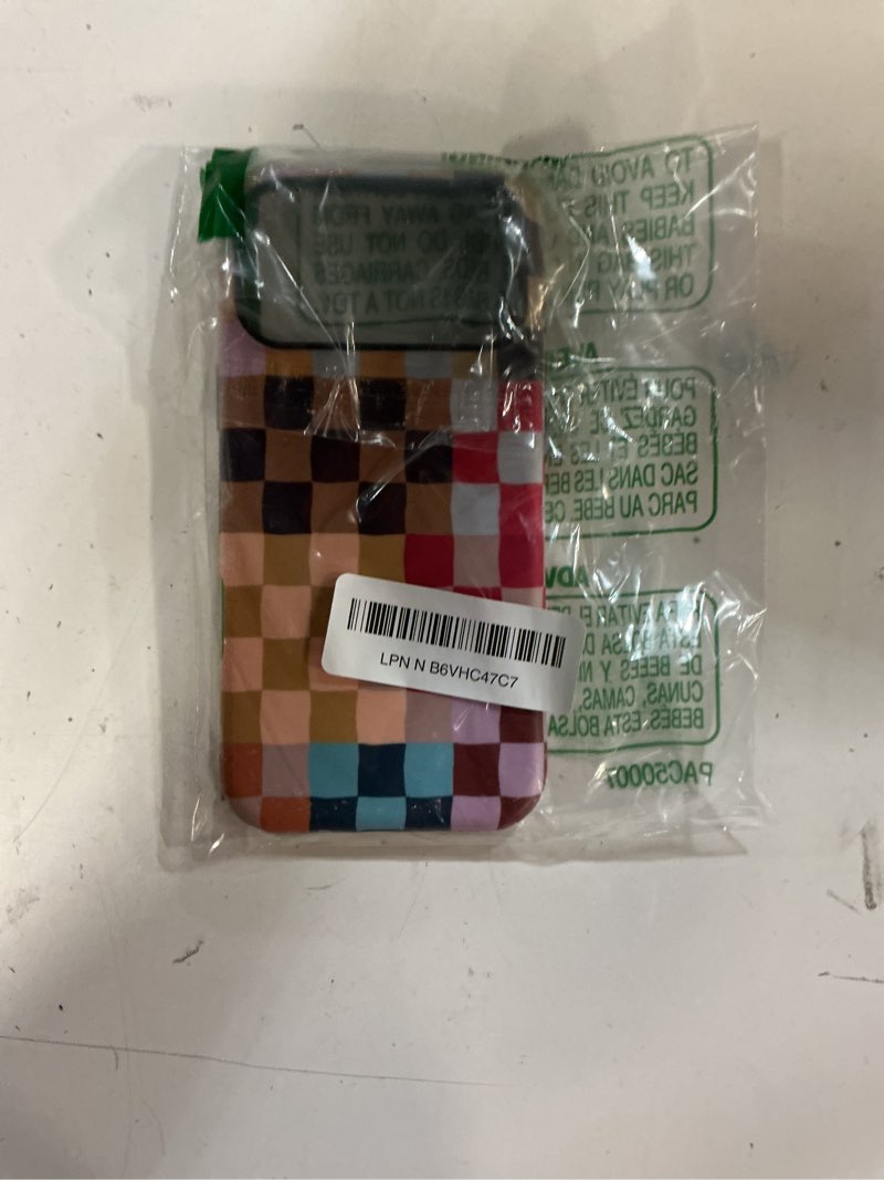 Condition photo showing Good Condition for DAIZAG Case Compatible with iPhone 17 Pro Max,Fit Shockproof Cover for Women Girls,Vintage Checkerbo