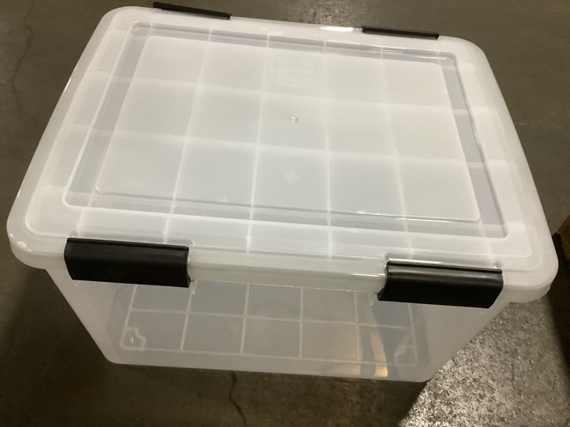 Condition photo showing Good Condition for iris weatherpro 46 qt clear storage box 11.75 in. h x 15.75 in. w x 19.7 in. d stackable