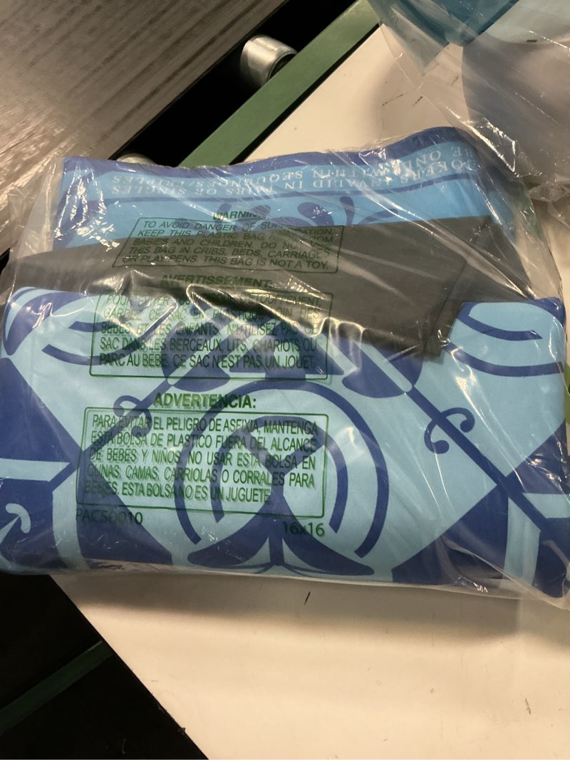Condition photo showing Good Condition for mahjong mat with rules 31.5" x 31.5" neoprene rubber square blue gaming mat - anti-slip, noise reduction durable & easy to clean for mahjong tiles, poker, dominoes & board/tile games (blue)