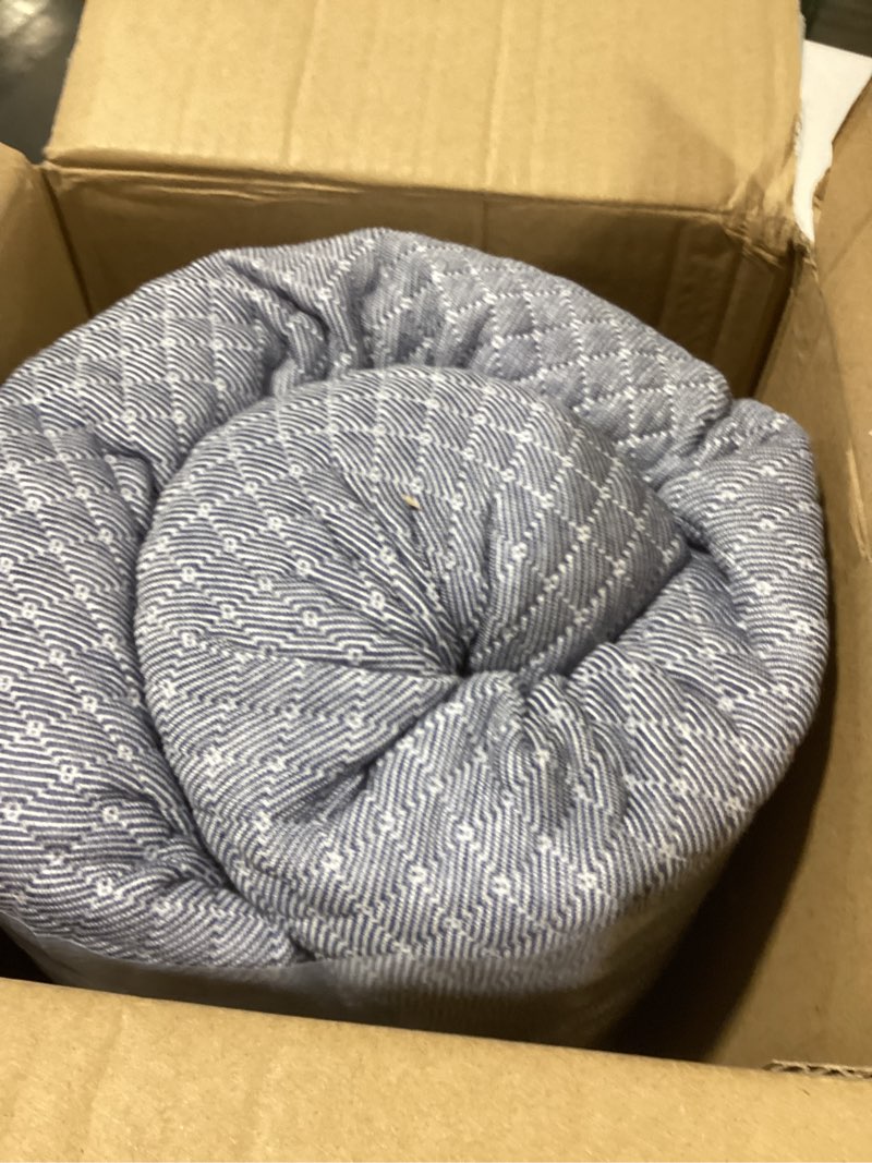 Condition photo showing As Is for Wedge Headboard Pillow for Bed, Twin Dorm Headboard Pillow Support for Sitting Up, Reading, Relaxing, Bolster Pillow with Removable Washable Cover, Blue Gray Twin Bluegray