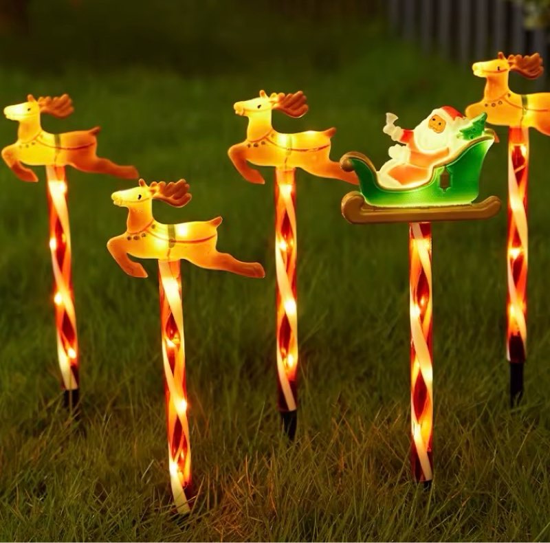 5pcs Solar LED Christmas Lights Santa Reindeer Pathway Lights for Outdoor Patio Garden Lawn Decor Holiday Lights Waterproof