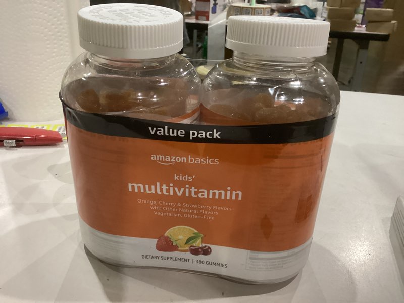 Condition photo showing New/Like New for Amazon Basics Kids' Multivitamin, 380 Gummies (2 per Serving), Cherry, Strawberry & Orange (Previously Solimo) 190 Count (Pack of 2)