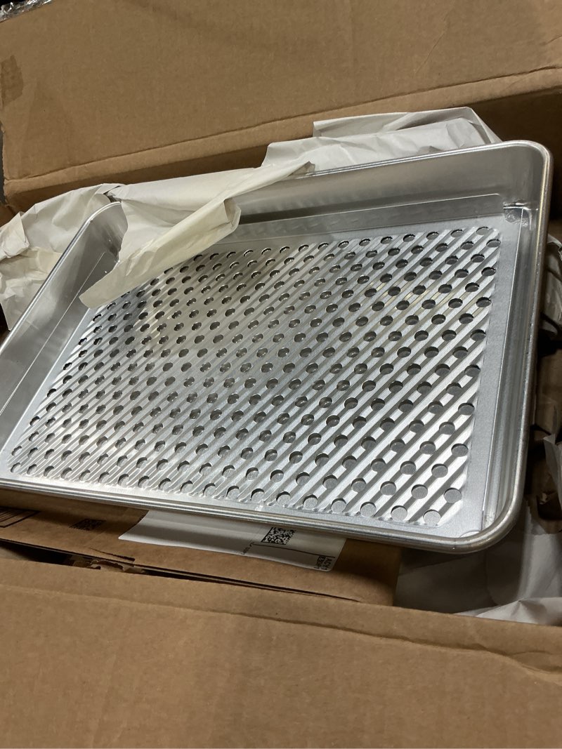 Condition photo showing Good Condition for nordic ware naturals high sided half sheet pan with multi-purpose oven and cooling rack