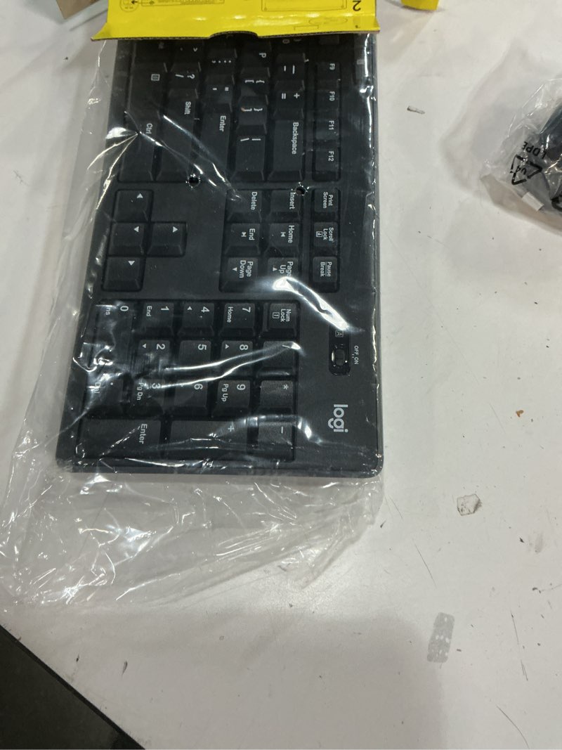 Condition photo showing New/Like New for logitech mk270 wireless keyboard and mouse combo for windows, 2.4 ghz wireless, compact mouse, 8 multimedia and shortcut keys, 2-year battery life, for pc, laptop - black