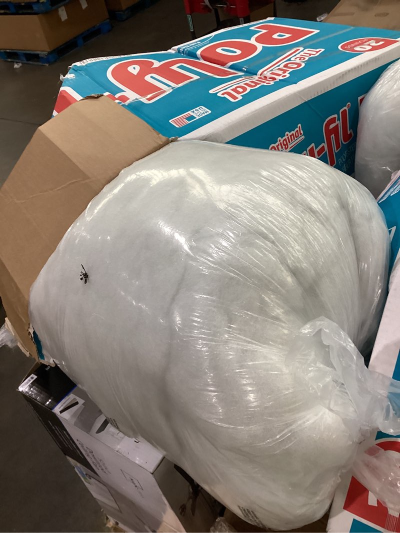 Condition photo showing Good Condition for fairfield the original poly-fil, premium polyester fiber fill, soft pillow stuffing, stuffing for stuffed animals, toys, cloud decorations, and more, machine-washable poly-fil fiber fill, 20 lbs. box 20lbswhite
