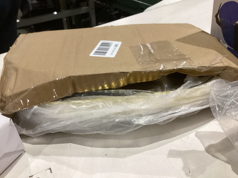 6 pcs gold plastic serving trays reusable party platters for desserts, snacks, charcuterie, cupcakes