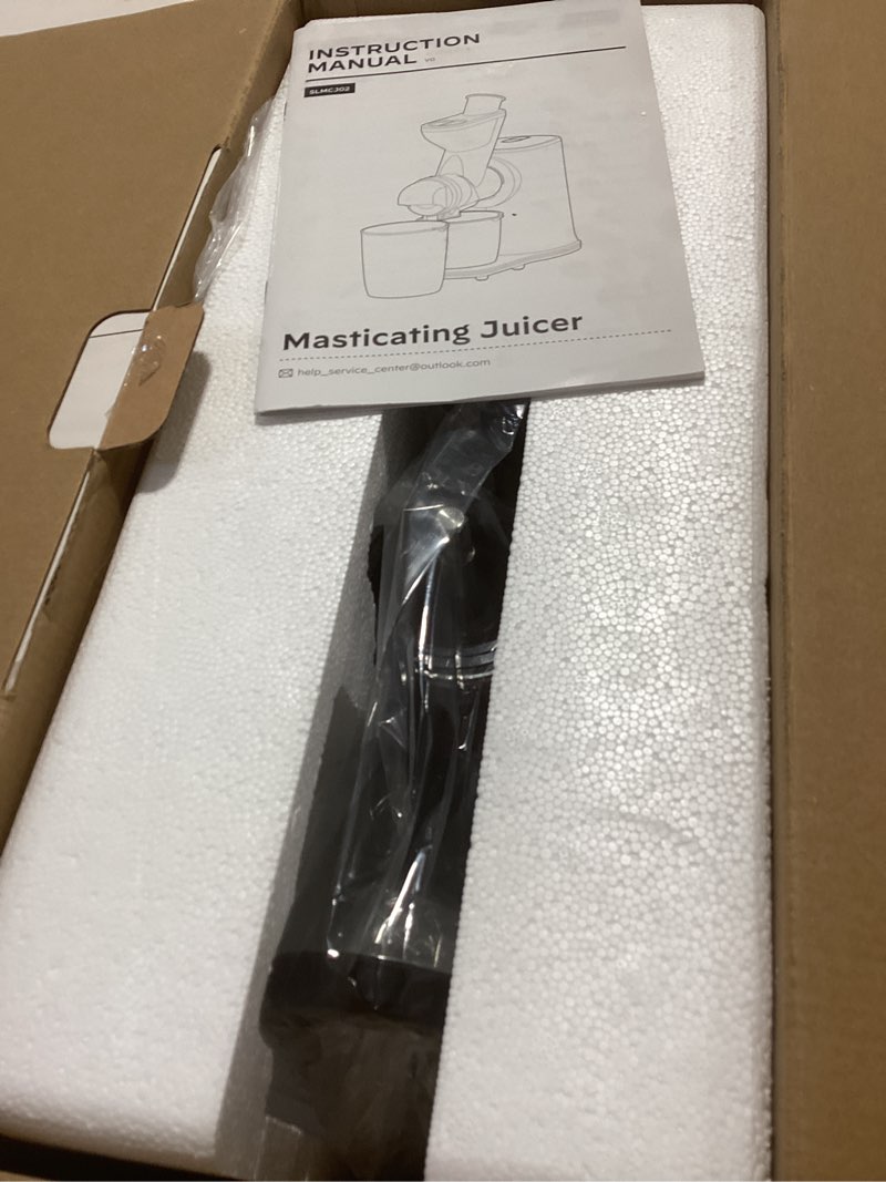 silonn slow masticating cold press juicer machines, high juice yield, self-feeding with 5.4” large chute for whole fruits & vegetables, reverse function black