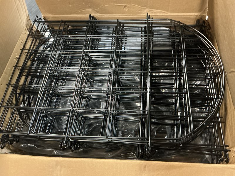 Condition photo showing Good Condition for 32.5 ft(l) x 22 in(h) garden fence, 30 panels arched no dig fence, decorative animal barrier fencing with ground stake, rustproof metal garden edging border for dog, rabbit, outdoor yard patio decor 30 panels, 32.5ft(l) x 17in(h) black