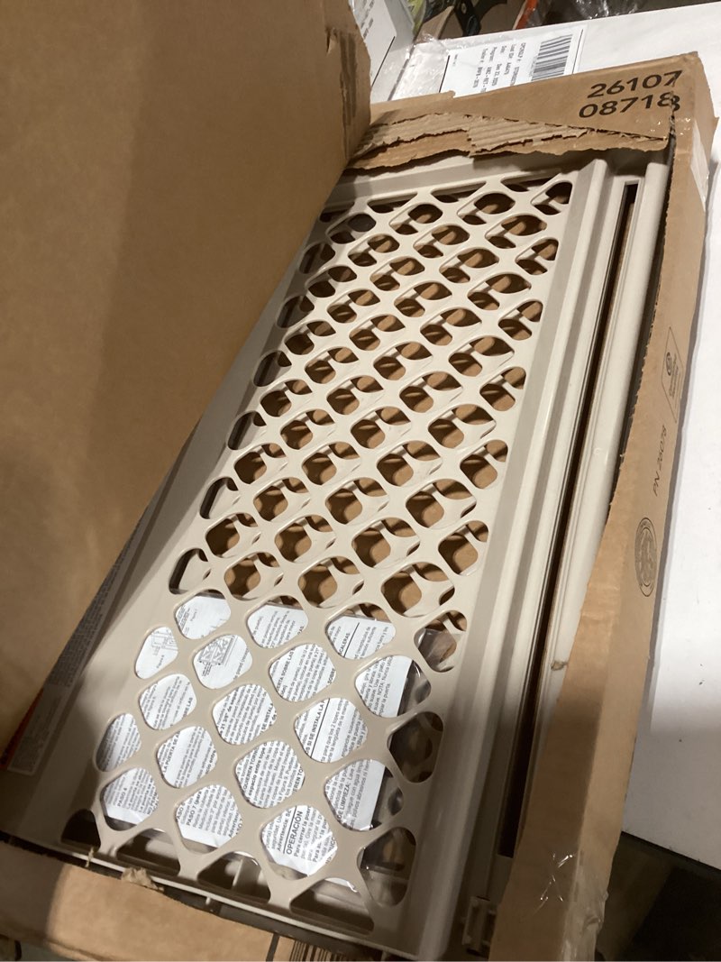 Condition photo showing New/Like New for Toddleroo by North States 42” Wide Supergate Ergo Baby Gate, Made in USA: For Doorways or stairways. Includes Wall Cups. Pressure or Hardware Mount. 26” - 42” Wide (26" Tall, Sand) (B01HG7E5R8)